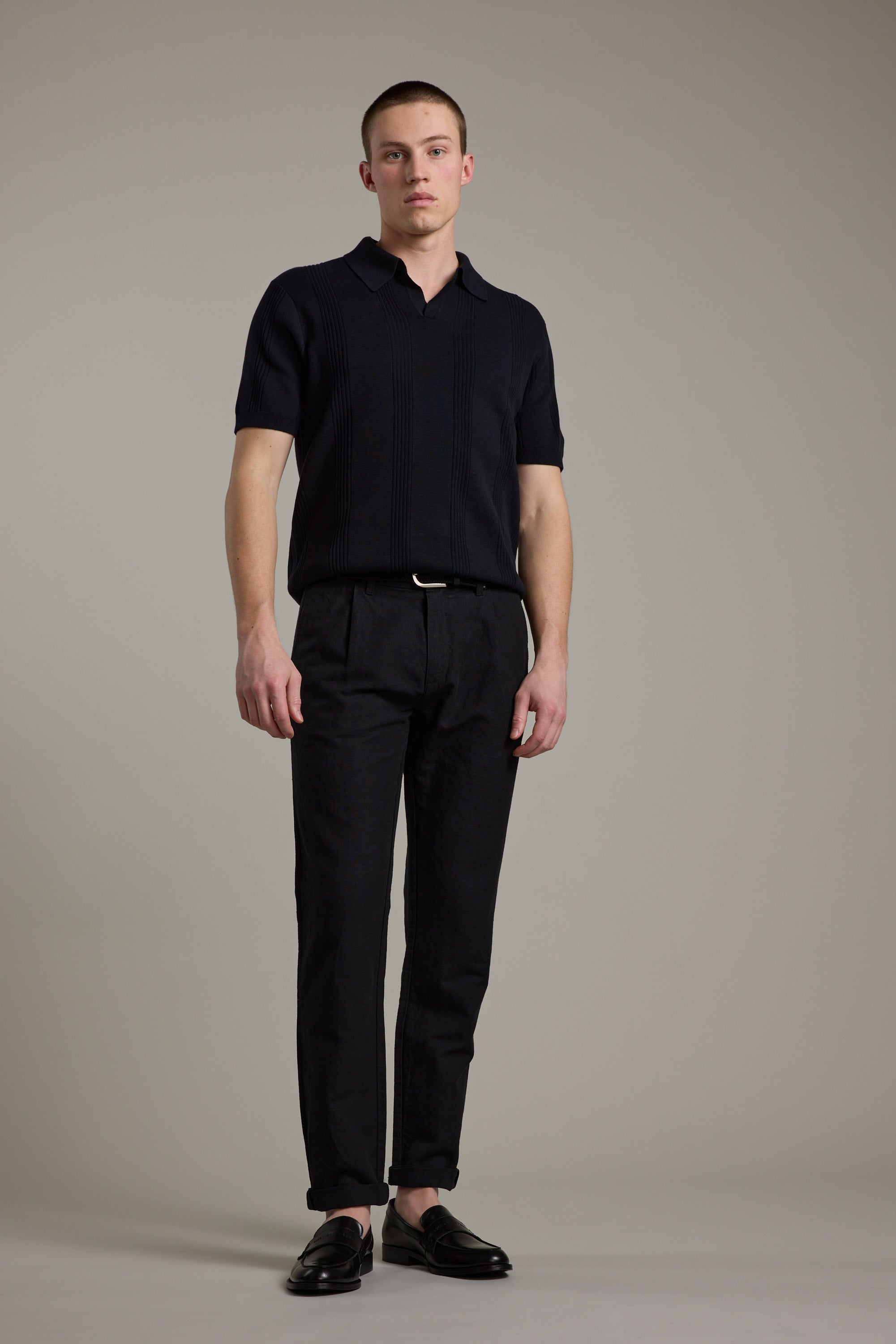 Barkers Newman Linen Pant in black, relaxed fit