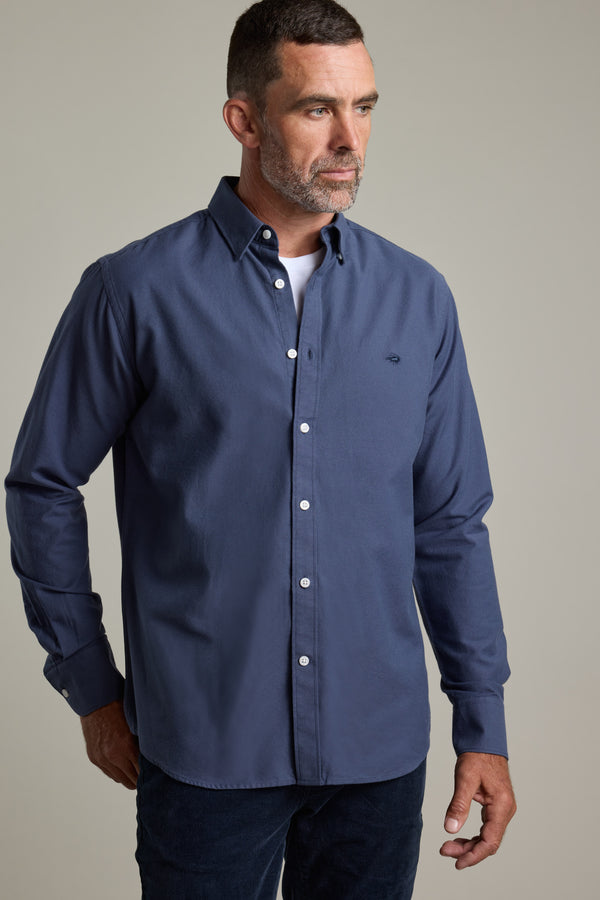 Man in the Barkers Maynard Oxford Shirt, classic fit, 100% cotton, against a plain background.