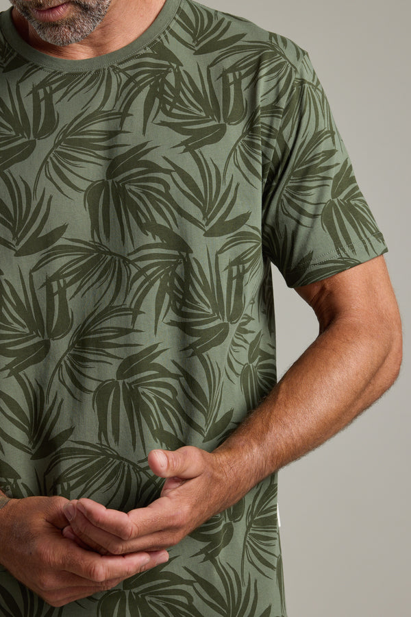 Barkers Palm Leaves Print Tee in khaki, regular fit, additional view