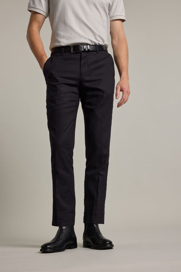 Barkers Windsor Texture Linen Pant in black, tapered fit
