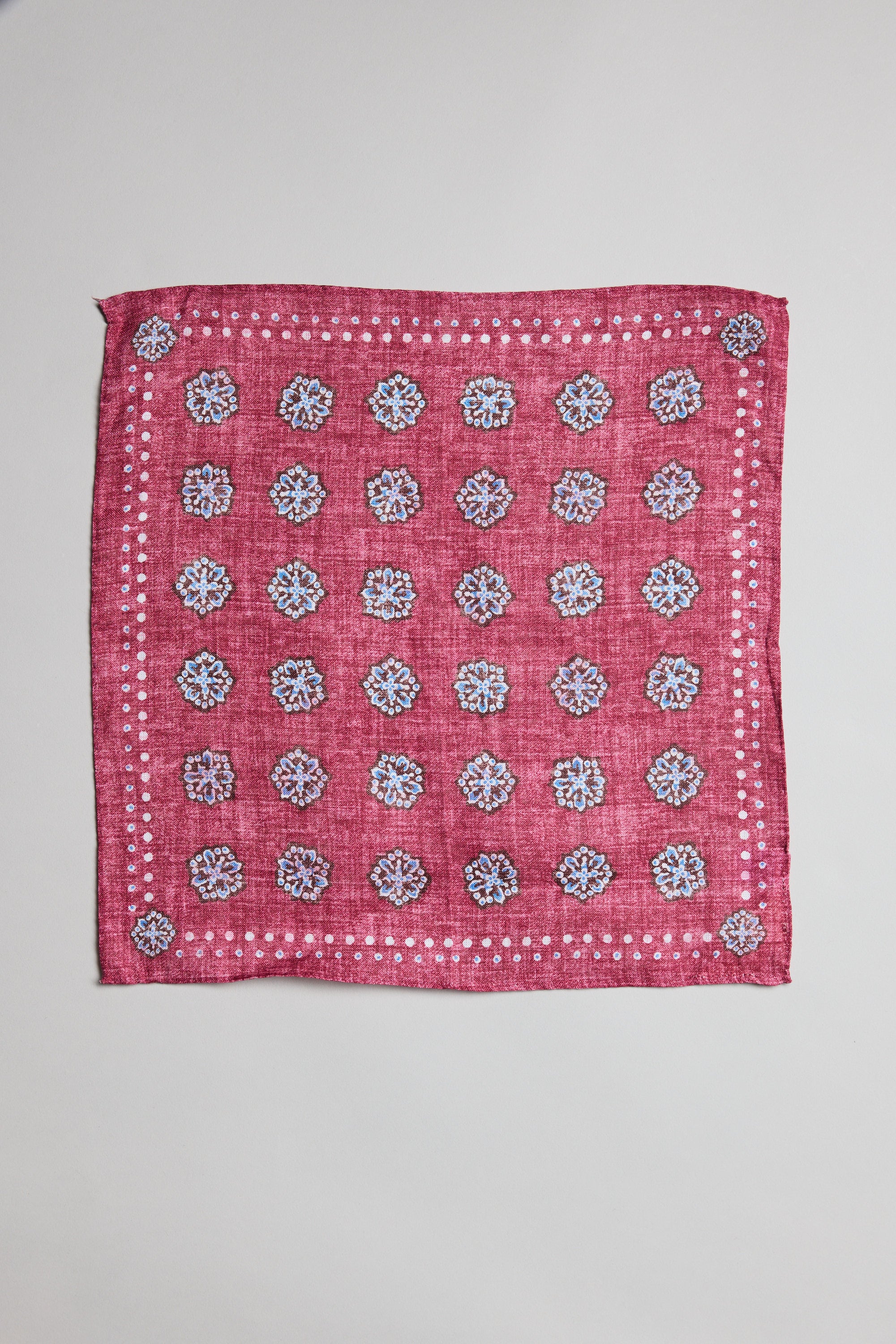 Parisian Motif Linen PS
