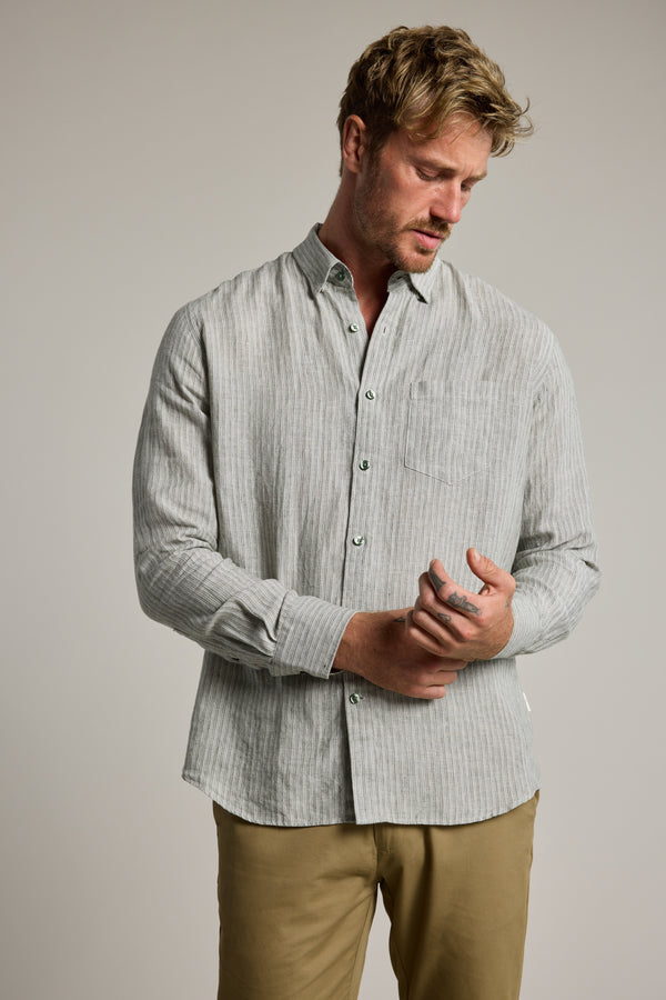 Barkers Dalton fine stripe Shirt in green, tailored fit