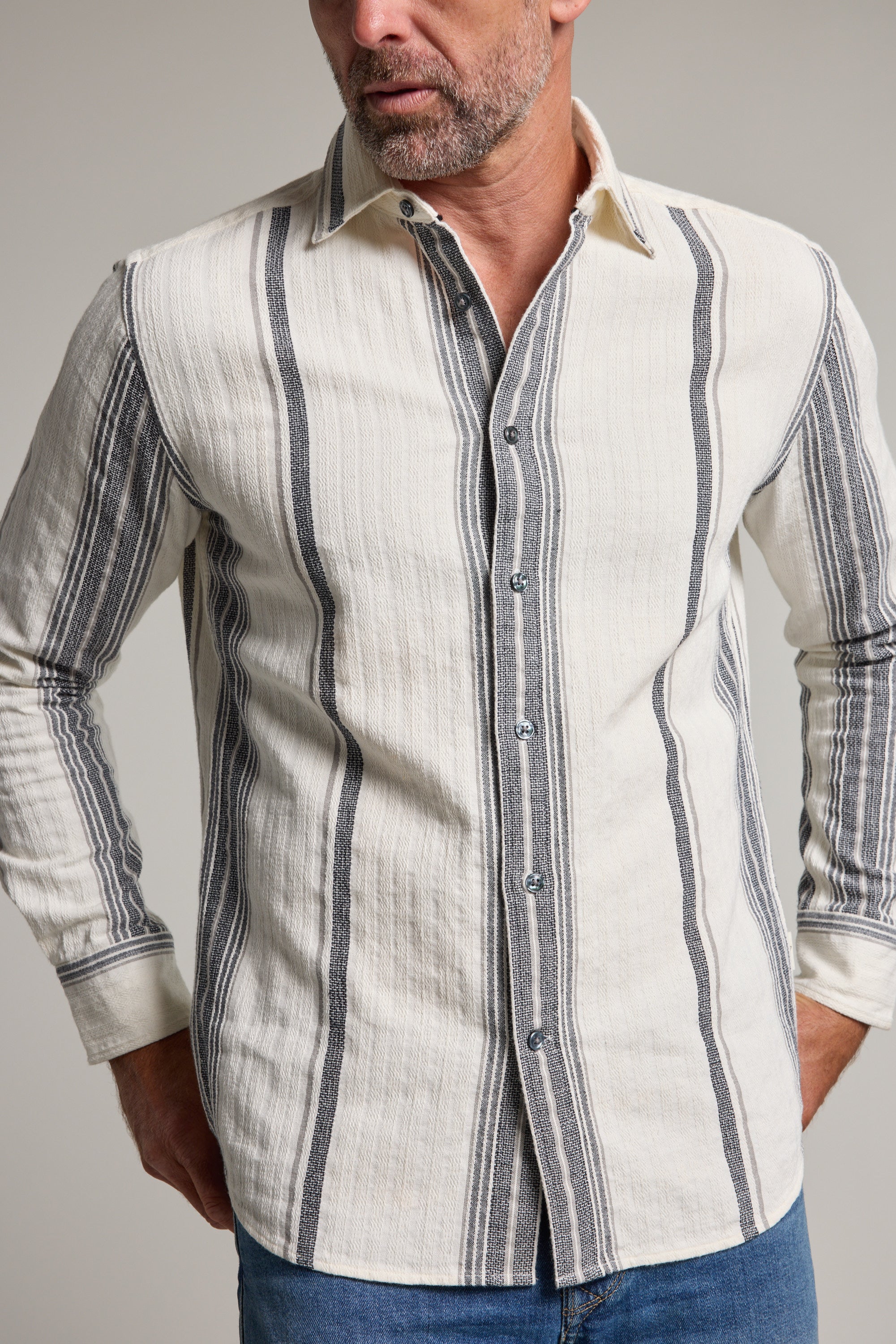 Barkers Haig Stripe Shirt in black/white, tailored fit, additional view