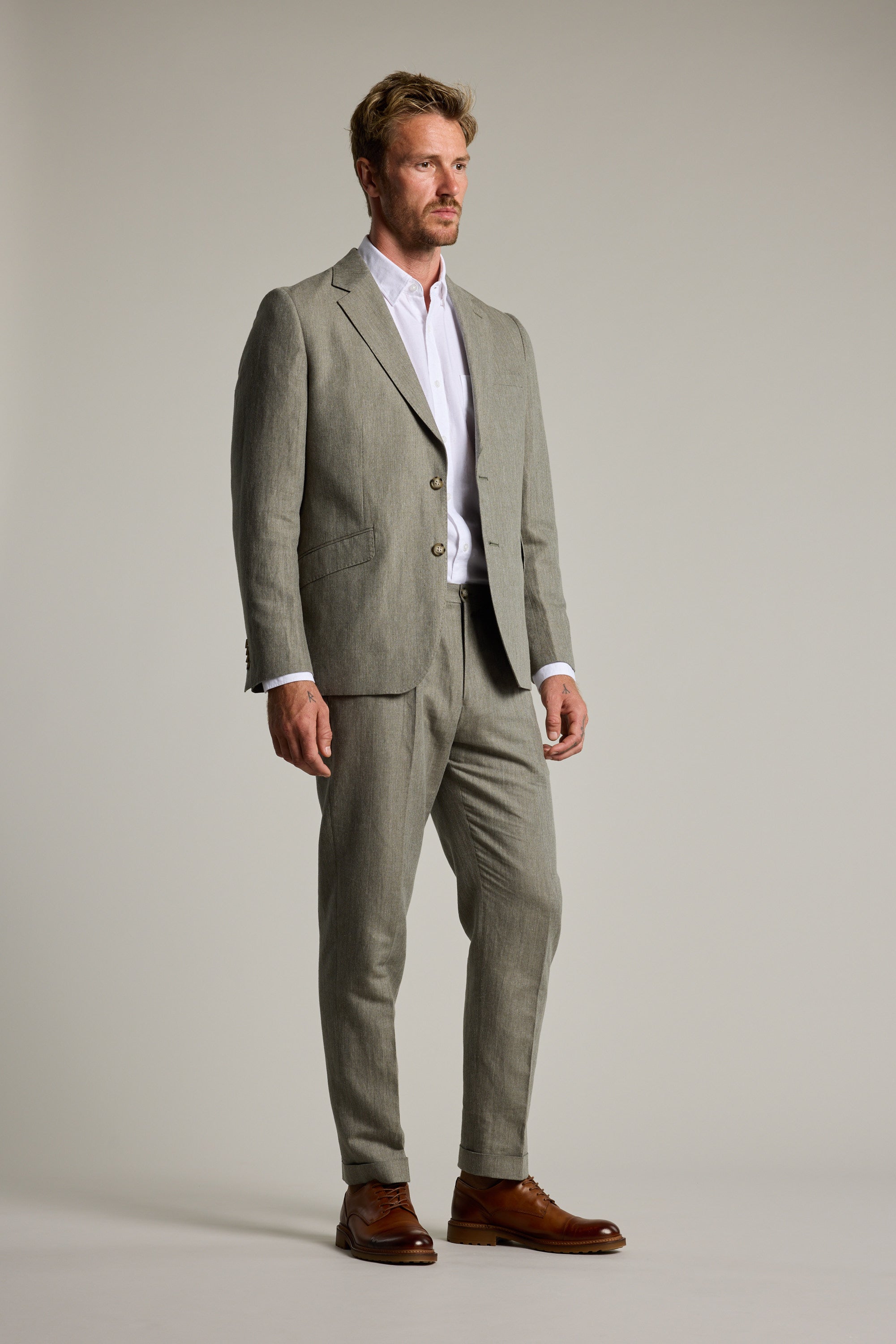 Barkers Paxton Linen Blazer in green, additional view