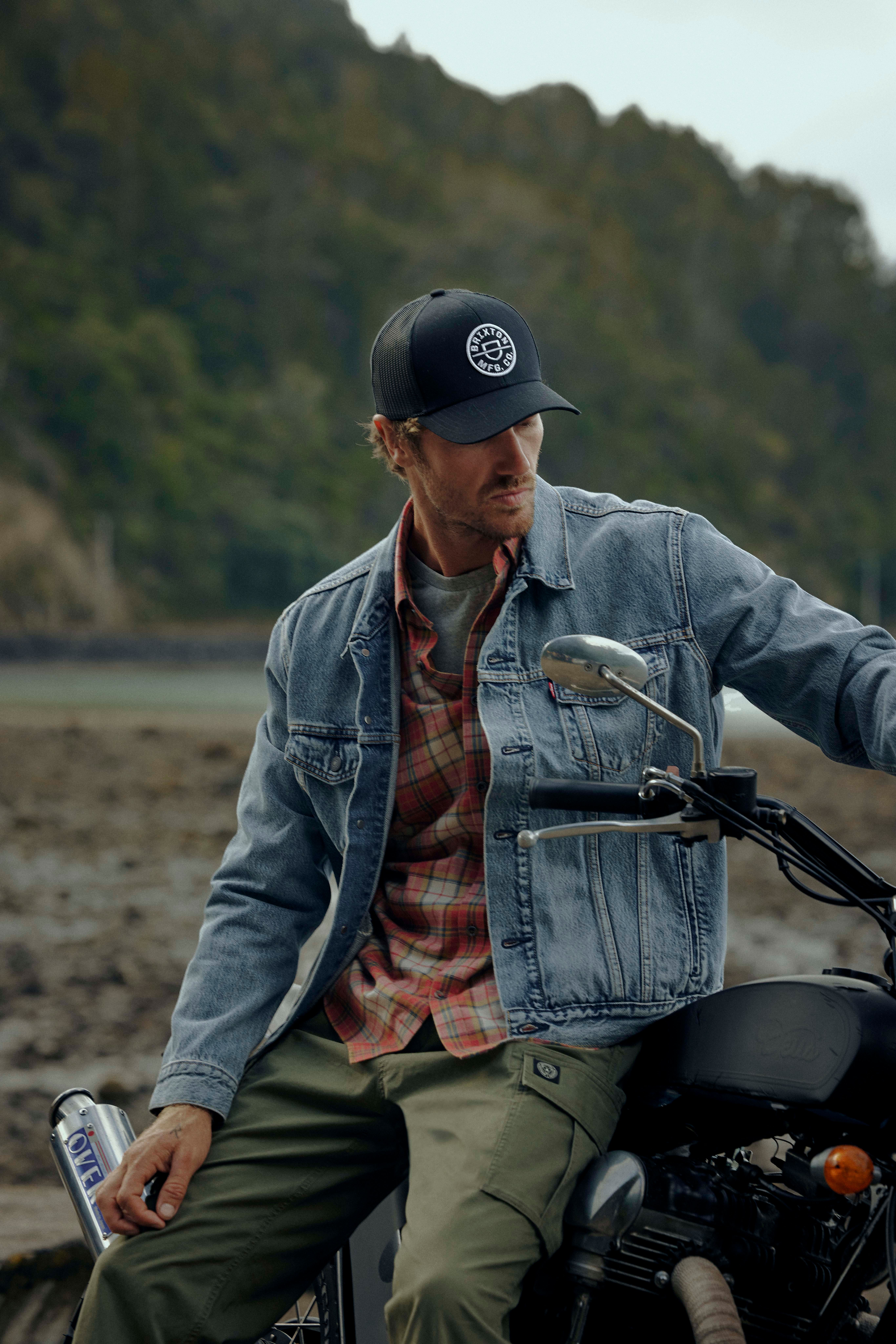 Trucker style jacket discount