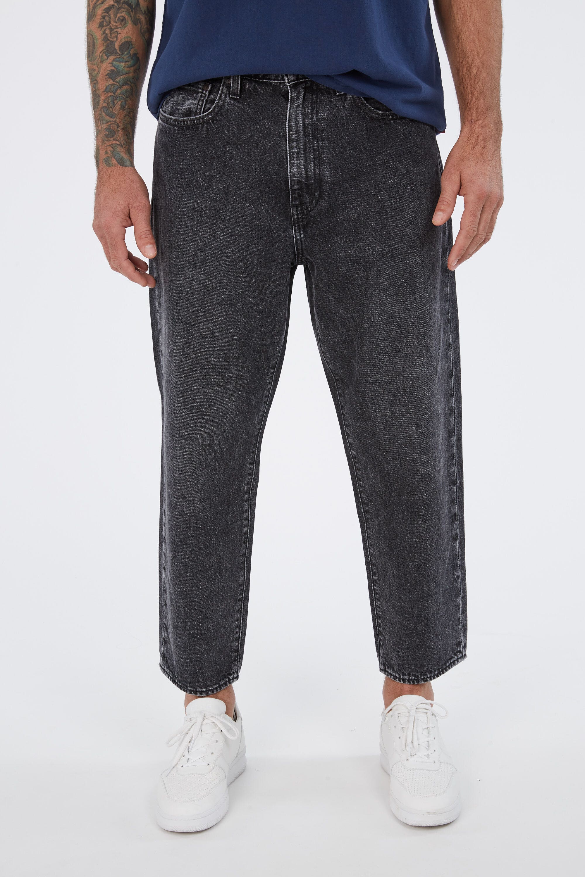 On Sale in Outlet Levi s Stay Loose Taper Crop Jeans WASHED