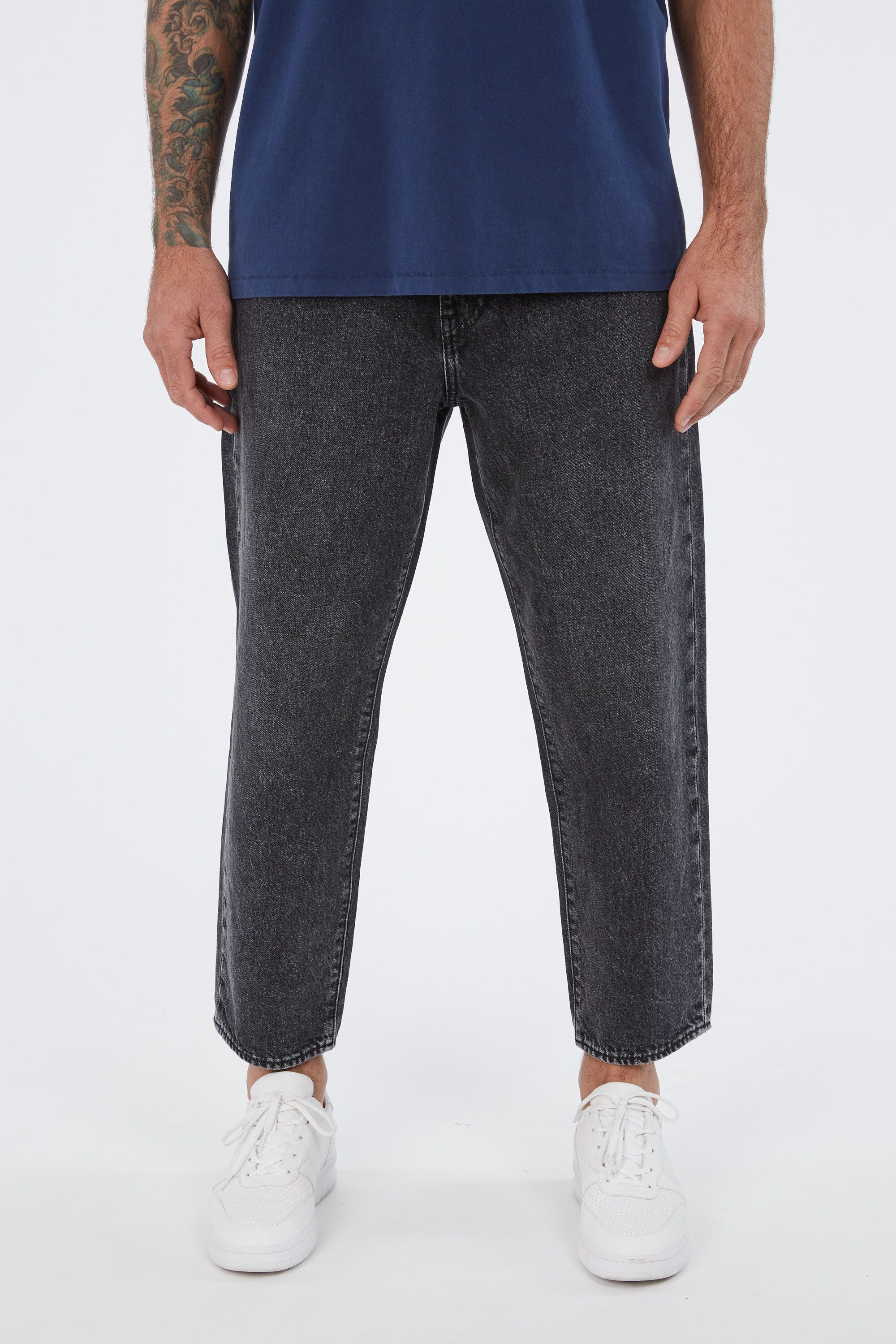 Tapered hotsell cropped jeans